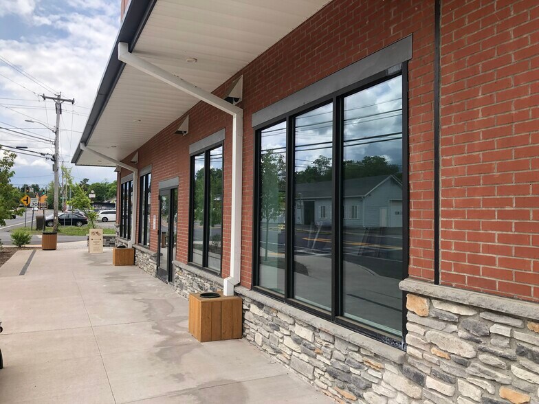 More Photos Of 87 N Chestnut St, New Paltz Apartments For Lease