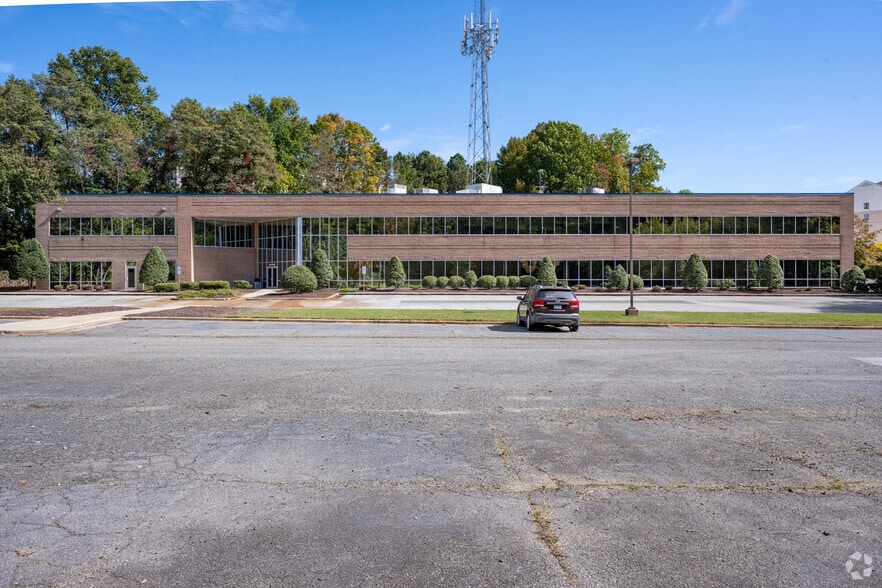 More Photos Of 2 Pai Park, Greensboro Office For Sale