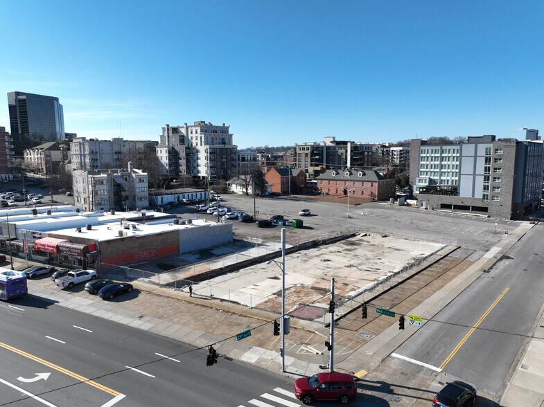 More Photos Of 2900 West End Ave, Nashville Land For Lease
