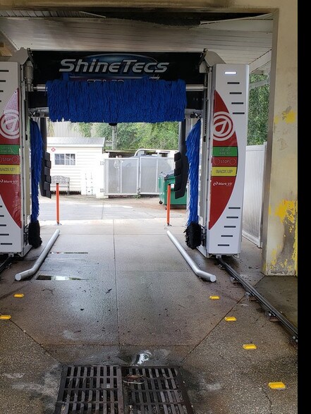 More Photos Of 745 S Wickham Rd, Melbourne Carwash For Sale