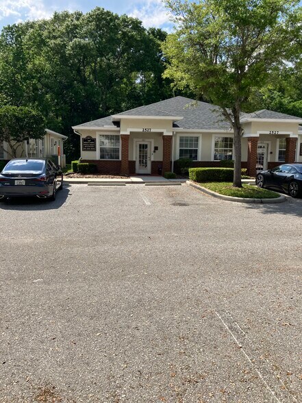 More Photos Of 2527 Windguard Cir, Wesley Chapel Office For Lease