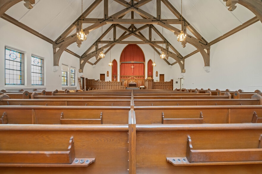 More Photos Of 2889 Culver rd, Rochester Specialty For Sale