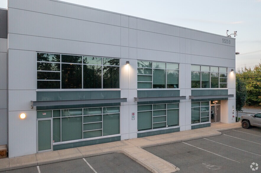 More Photos Of 5525 272nd St, Langley Twp Warehouse For Sale