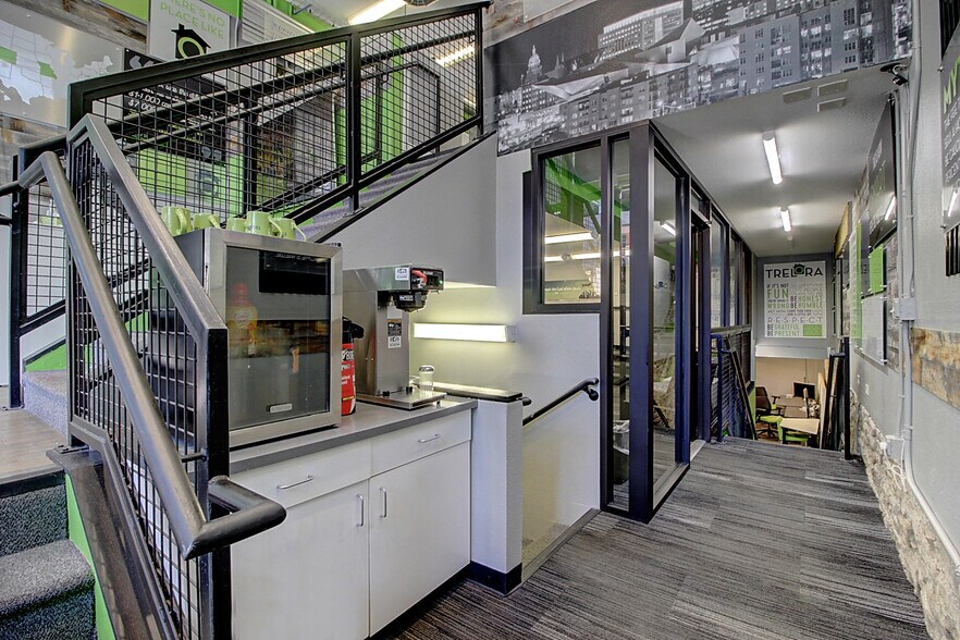 More Photos Of 2401 15th St, Denver Office For Lease
