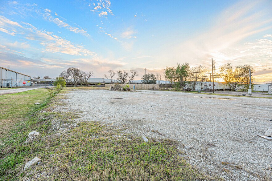 More Photos Of 29818 E Highway 6, Alvin Land For Sale