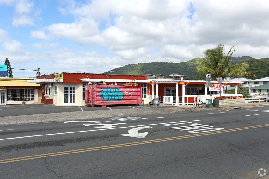 More Photos Of 3040 Waialae Ave, Honolulu Restaurant For Lease