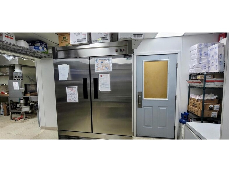 More Photos Of 6501 School St N, Finlayson Restaurant For Sale