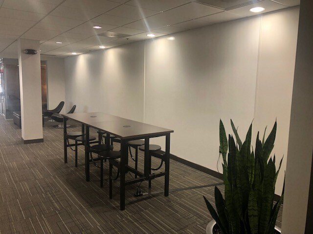 More Photos Of 950 Stephenson Hwy, Troy Loft Creative Space For Lease