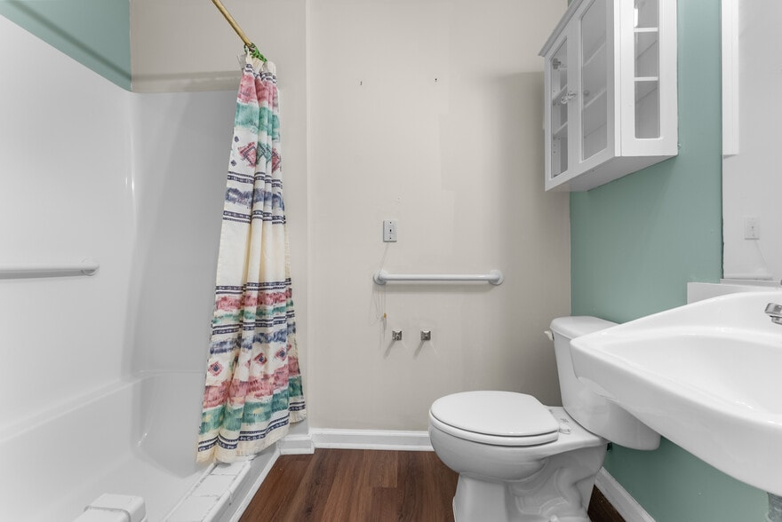 More Photos Of 8679 Pocahontas Trl, Williamsburg Assisted Living For Sale