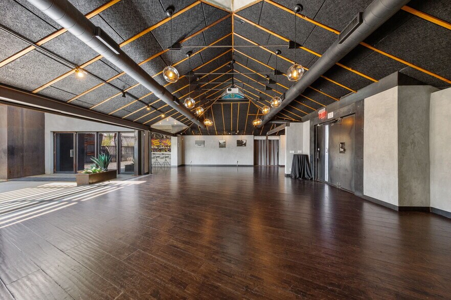 More Photos Of 553 California Ave, Boulder City Restaurant For Sale