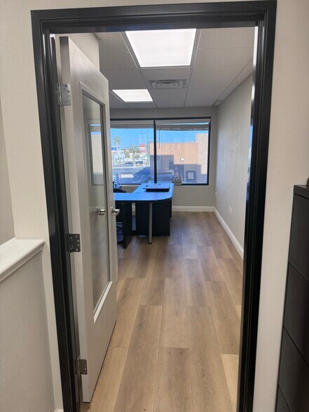 Primary Photo Of 6015 S Rainbow Blvd, Las Vegas Storefront Retail Office For Lease