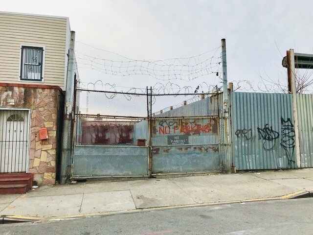 Primary Photo Of 202 Sheffield Ave, Brooklyn Land For Lease