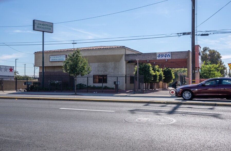 More Photos Of 4946 Florence Ave, Bell Medical For Lease