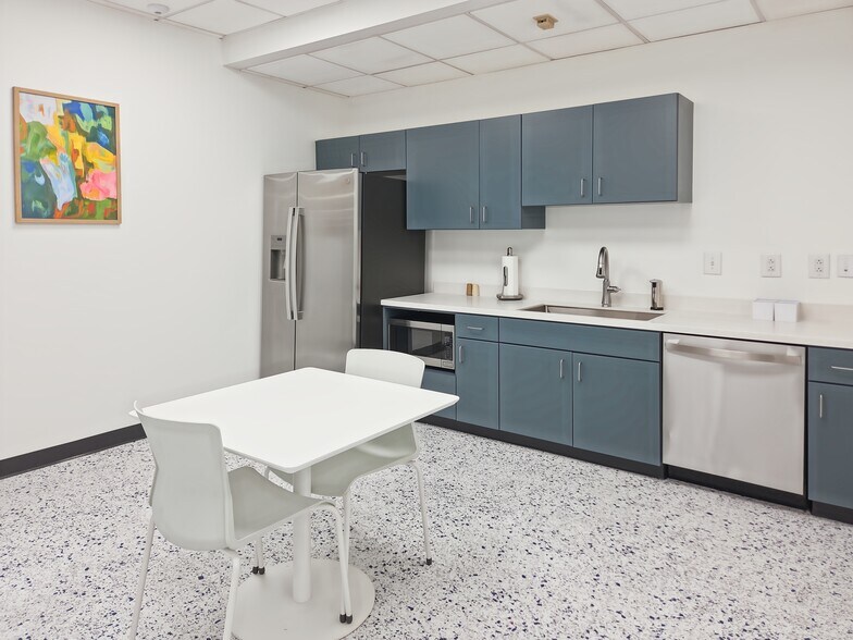 More Photos Of 1600 Williams St, Columbia Coworking Space