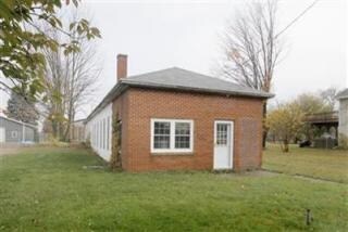 More Photos Of 4630 W Hickory Rd, Hickory Corners Garden Center For Sale