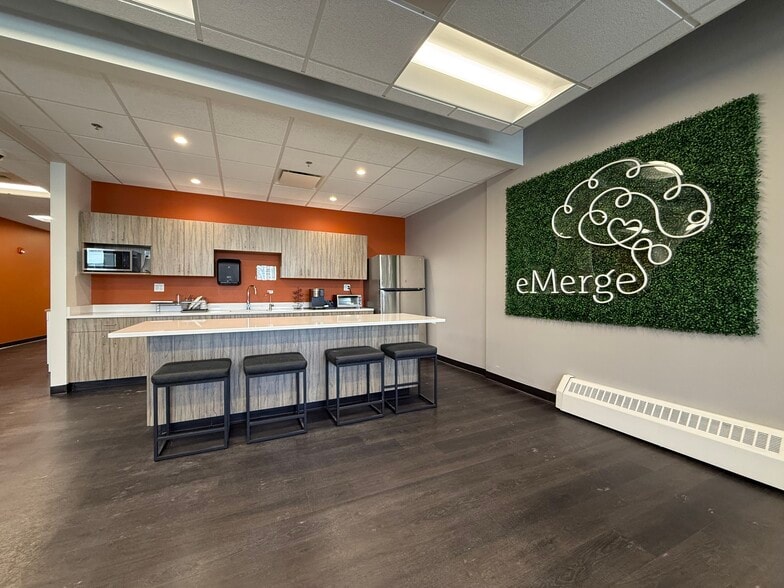 More Photos Of 554 Main St, Worcester Office For Lease