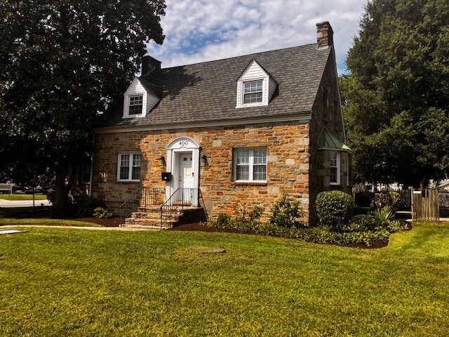 Primary Photo Of 400 Crain Hwy N, Glen Burnie Office For Sale