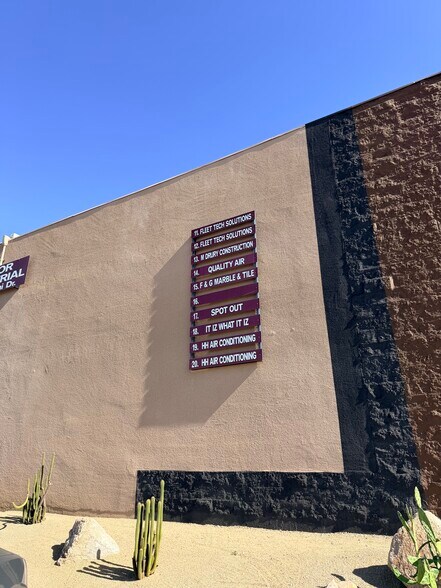 More Photos Of 74991 Joni Dr, Palm Desert Warehouse For Lease