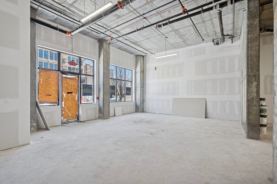 More Photos Of 918 N Broad St, Philadelphia Apartments For Lease