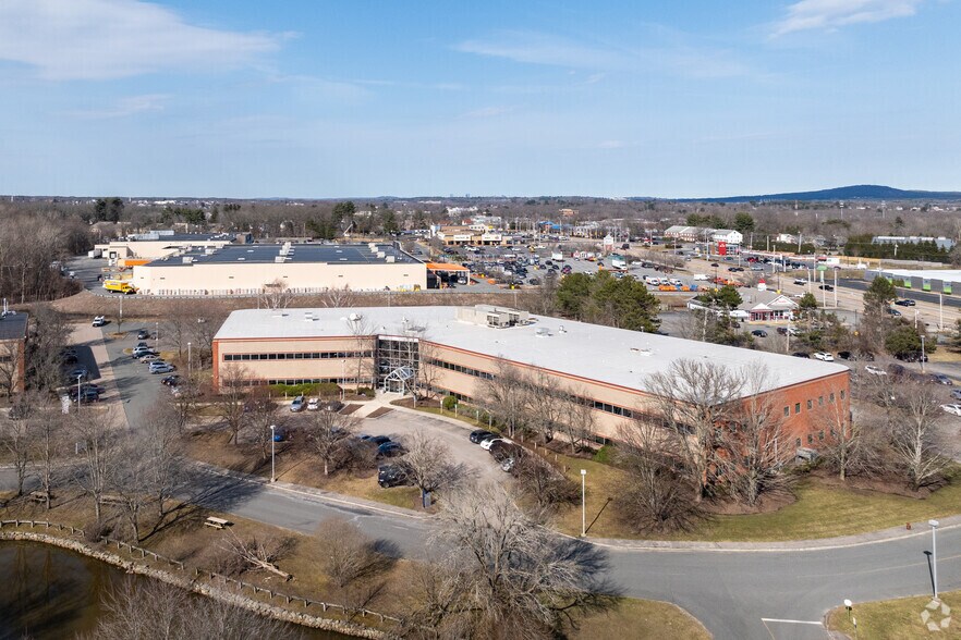 More Photos Of 1 Edgewater Dr, Norwood Office For Lease