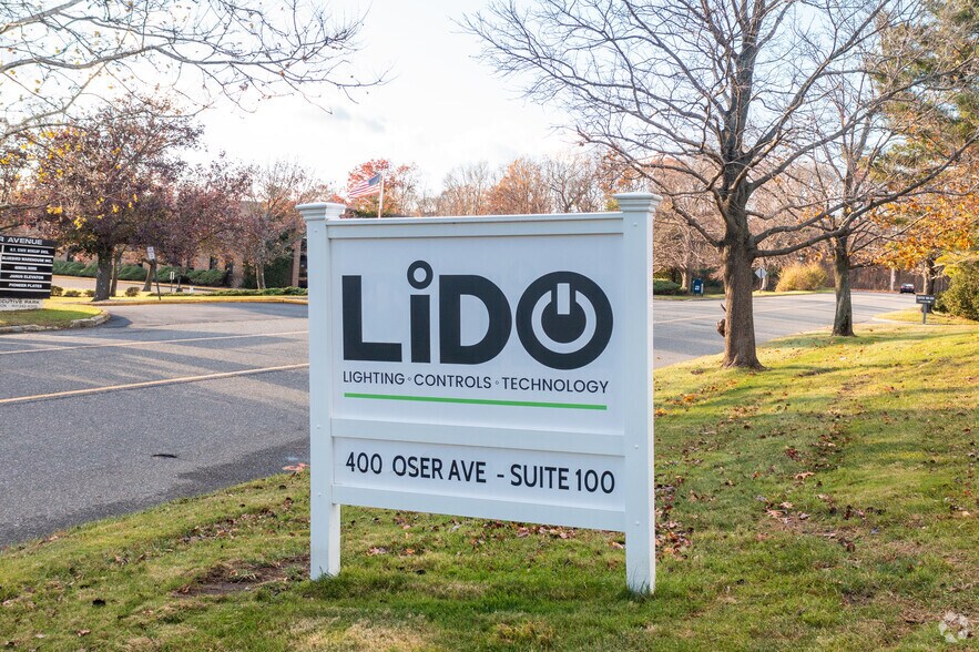 More Photos Of 400 Oser Ave, Hauppauge Warehouse For Lease