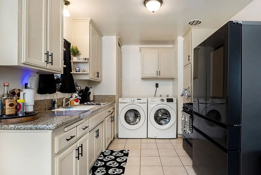 More Photos Of 2615 Rockefeller Ln, Redondo Beach Apartments For Sale