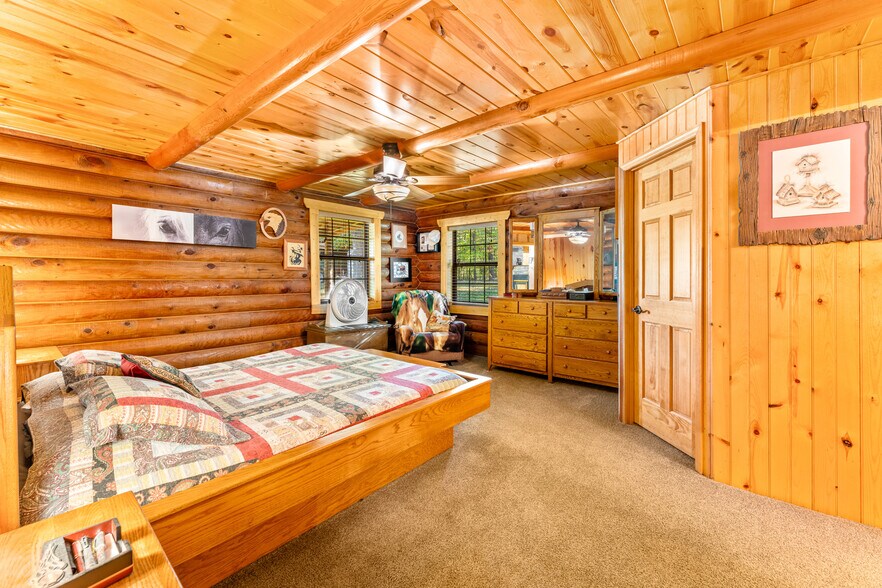 More Photos Of 228 Pattie Gap Rd, Philadelphia Apartments For Sale