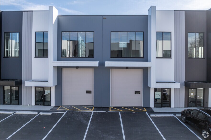 More Photos Of 3640 No. 4 Rd, Richmond Warehouse For Lease