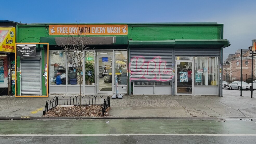 Primary Photo Of 4077-4079 White Plains Rd, Bronx Storefront For Lease