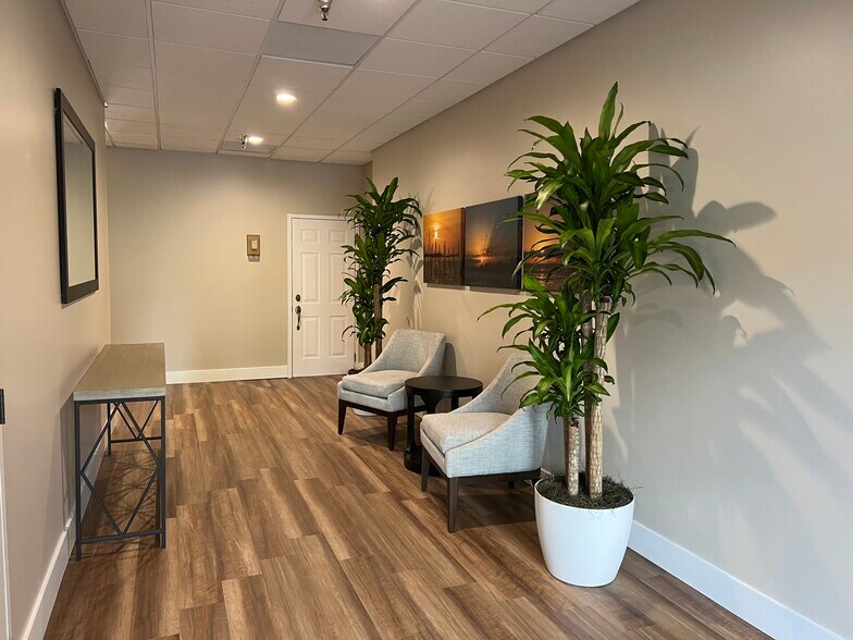 More Photos Of 1465 S Fort Harrison Ave, Clearwater Office For Lease