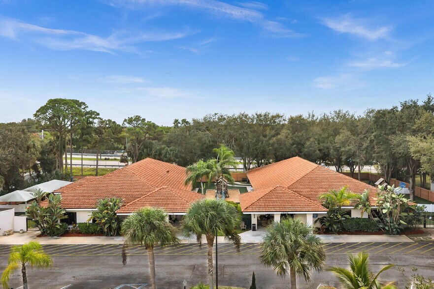 More Photos Of 353 Hiatt Dr, Palm Beach Gardens Schools For Sale