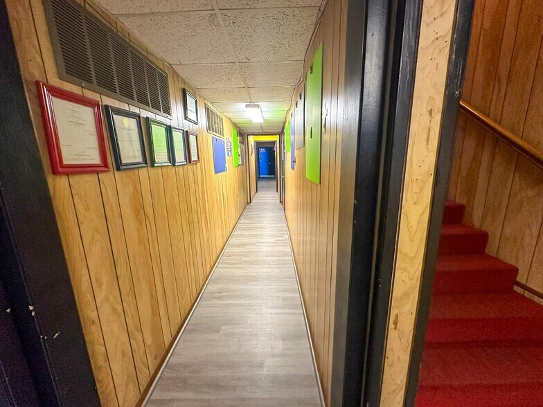 More Photos Of 247 S Barron St, Rusk Religious Facility For Sale