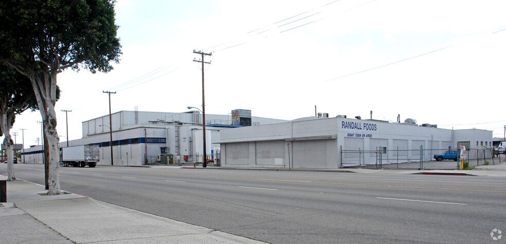 More Photos Of 2900-2905 Ayers Ave, Vernon Food Processing For Lease