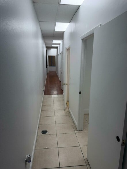 More Photos Of 5100-5130 S State Road 7, Fort Lauderdale General Retail For Lease