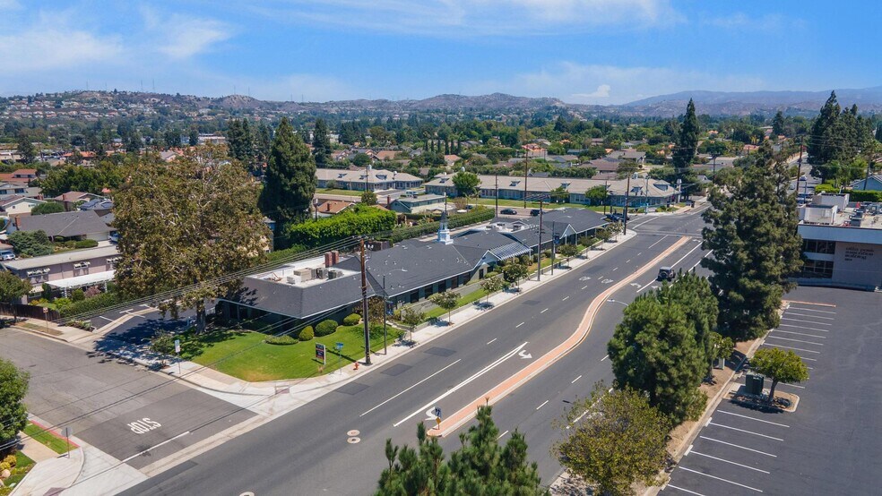 More Photos Of 2901 E Katella Ave, Orange Medical For Lease