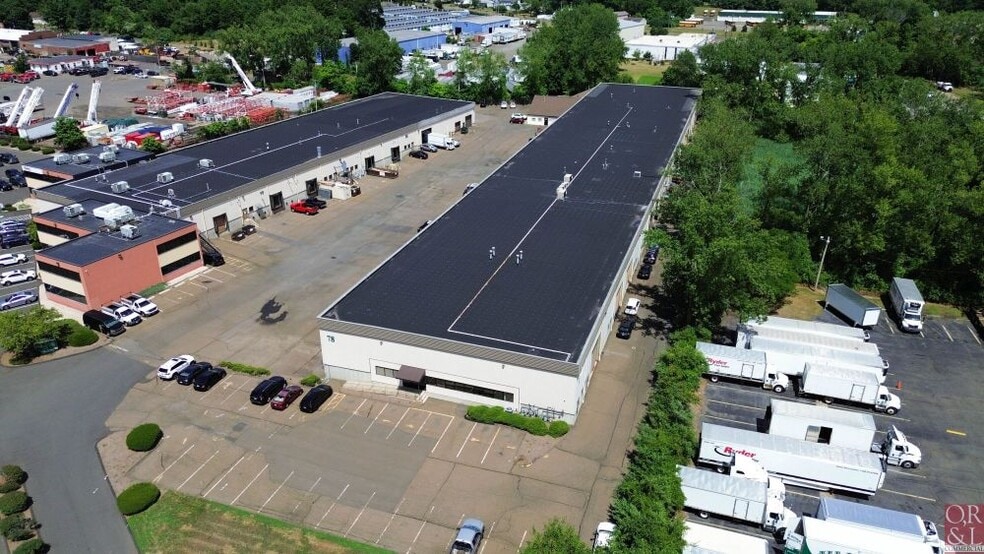 More Photos Of 78-98 Rebeschi Dr, North Haven Warehouse For Lease