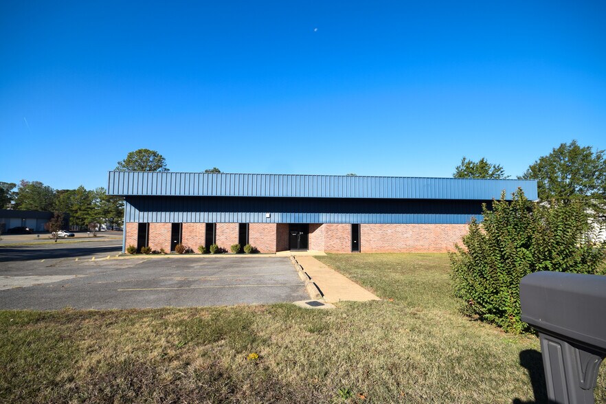 More Photos Of 10624 Otter Creek East Blvd, Mabelvale Warehouse For Lease