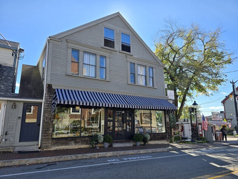 Primary Photo Of 49 Water St, Wiscasset Storefront Retail Residential For Sale