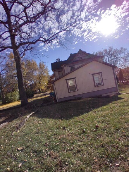 More Photos Of 416 E Franklin St, Liberty Apartments For Sale