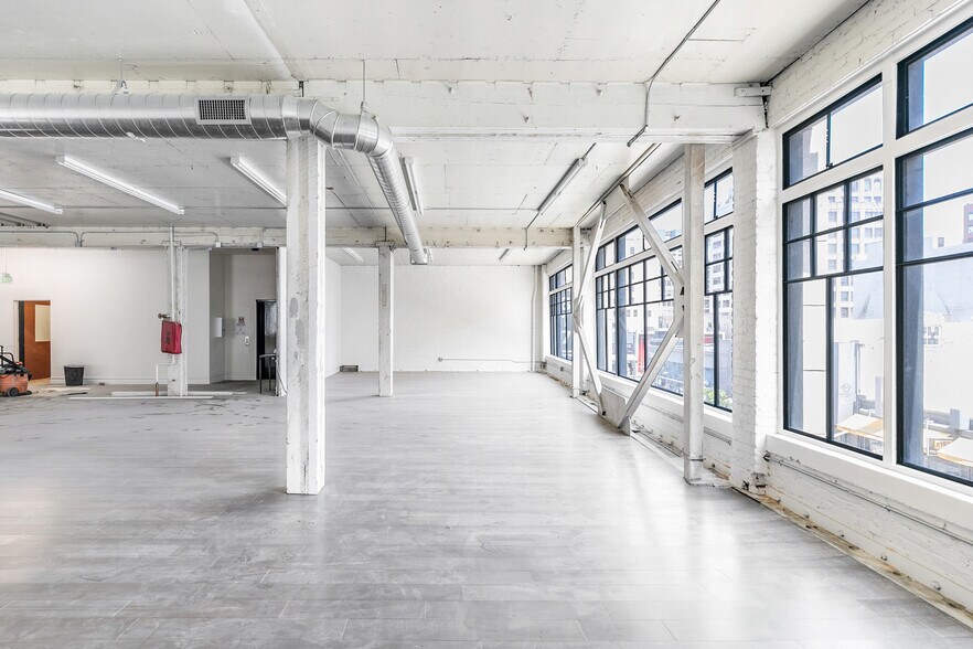 More Photos Of 823 S Los Angeles St, Los Angeles Loft Creative Space For Lease