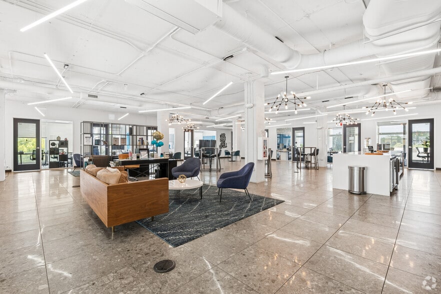 More Photos Of 2125 Biscayne Blvd, Miami Coworking Space
