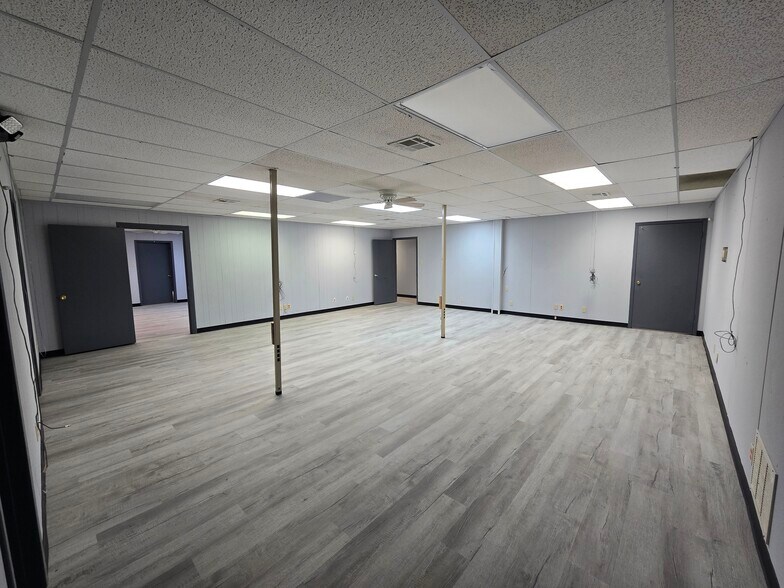 More Photos Of 2408 S 37th St, Temple Office For Sale