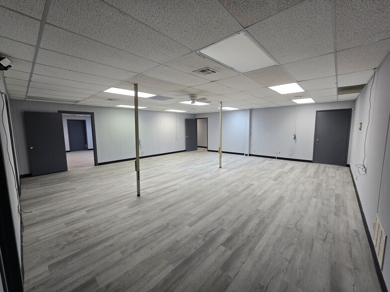 More Photos Of 2408 S 37th St, Temple Office For Lease