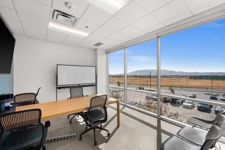 More Photos Of 2000 W Ashton Blvd, Lehi Office For Lease