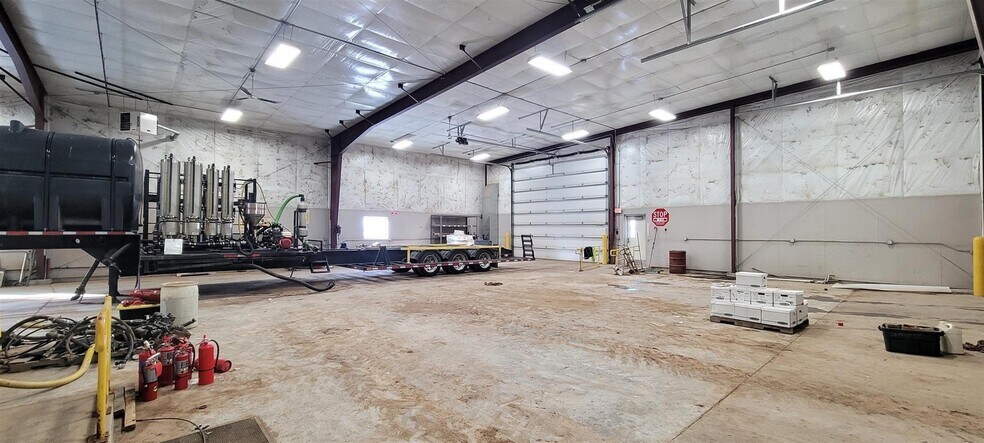 More Photos Of 9072 County Road BB, Plainfield Warehouse For Sale