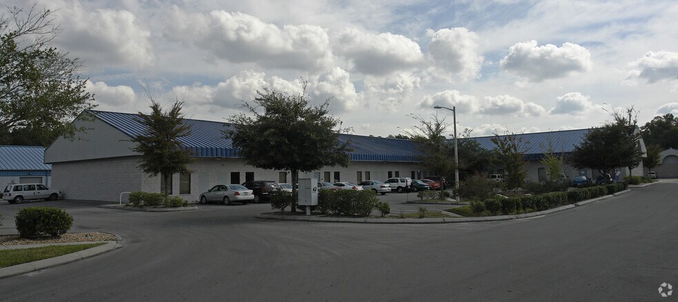 More Photos Of 4577 NW 6th St, Gainesville Unknown For Lease