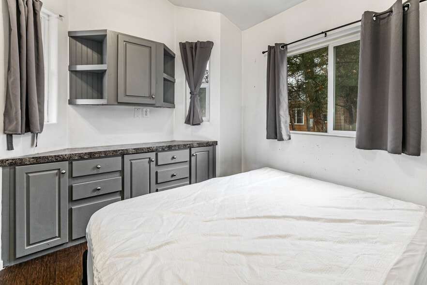 More Photos Of 5175 E Highway 35, Kamas Trailer Camper Park For Sale