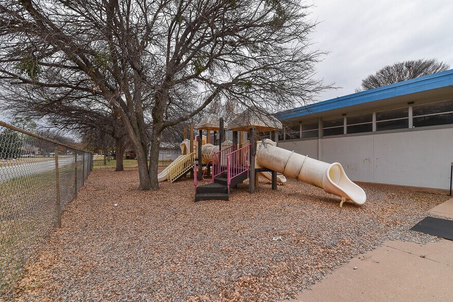 More Photos Of 4403 Phillips Dr, Wichita Falls Religious Facility For Sale
