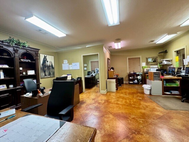 More Photos Of 2464 Main St, Plantersville Medical For Sale