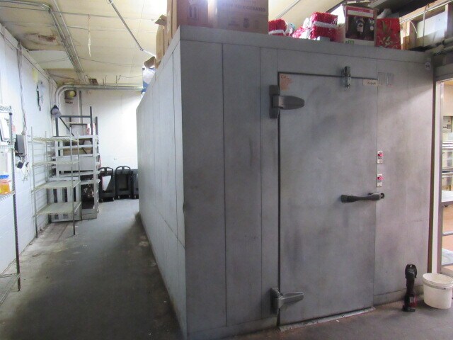 More Photos Of 509 E Oak St, Monticello Lodge Meeting Hall For Lease